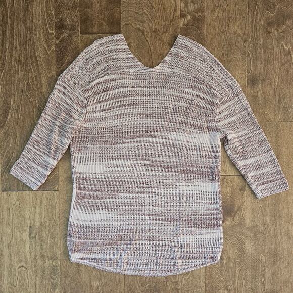 Express Women's Maroon and Cream V-Neck 3/4 Sleeve Knit Oversized Sweater Size S - Picture 2 of 4